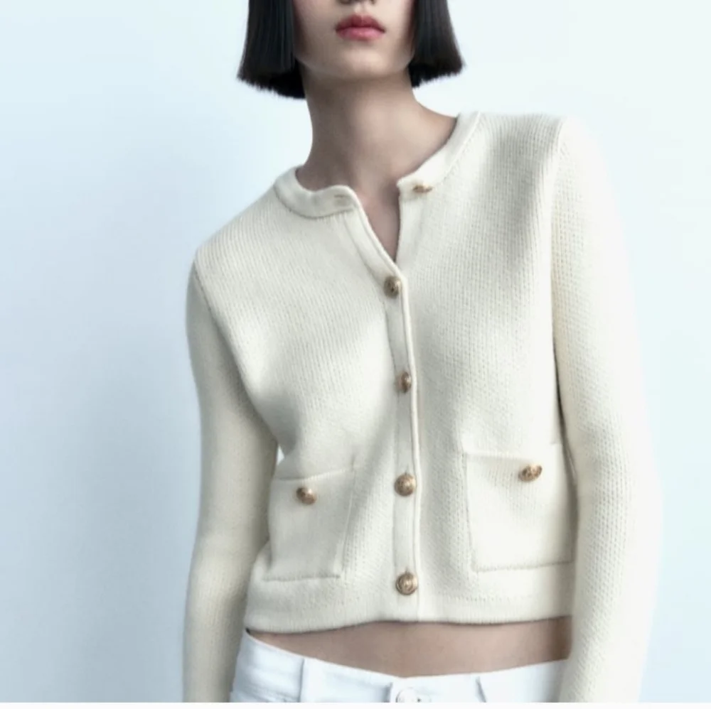 NWOT ZARA WHITE KNIT CARDIGAN- SIZE SMALL - Picture 4 of 11